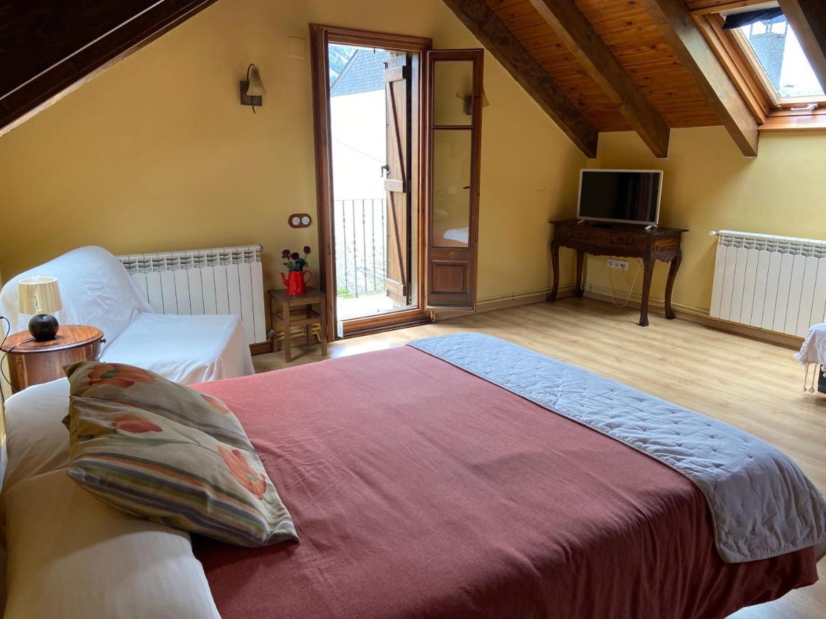 Casa Rural Era De Ferro Erill la Vall Bagian luar foto